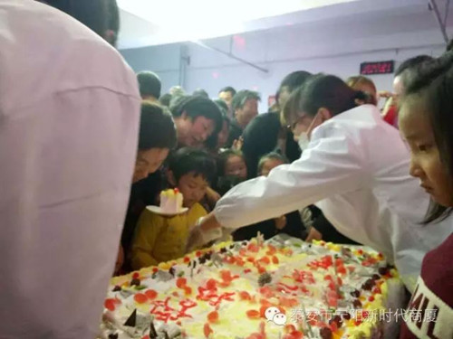 寧陽新時代商廈一周年店慶晚會落幕！
